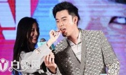 卓伟爆料亲密照曝光视频,亲密照曝光引发热议